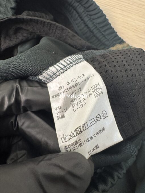 實拍免運 潮牌 Needles 蝴蝶 刺繡 logo 復古 織帶 寬版 寬褲 長褲 燈籠褲 運動褲 休閒褲 褲子 藍色 綠色 潮流 上課 逛街 出國：圖片 15