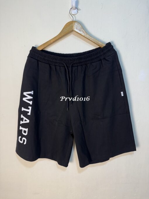 實拍 免運 WTAPS 日本 潮牌 日潮 夏季 短褲 五分褲 運動褲 Logo 字母 印花 寬鬆 短褲 褲子 休閒褲 穿搭 潮流：圖片 7
