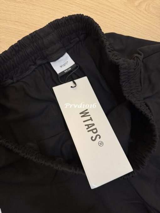 實拍 免運 WTAPS 日本 潮牌 日潮 夏季 短褲 五分褲 運動褲 Logo 字母 印花 寬鬆 短褲 褲子 休閒褲 穿搭 潮流：圖片 14