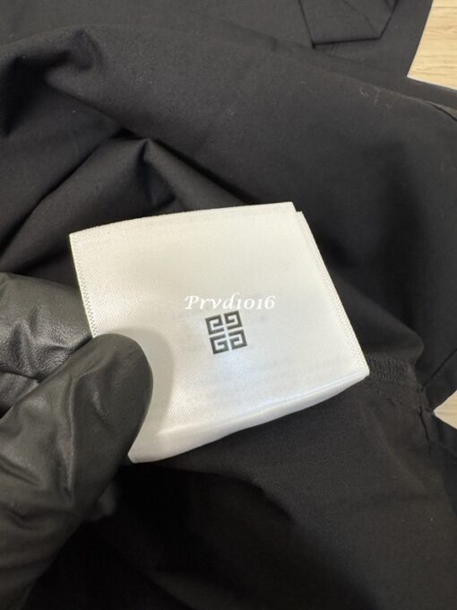 實拍 免運 法國 紀梵希 Givenchy GVC 前後 漸層 字母 logo 印花 短袖 襯衫 寬鬆 搭 短T T恤：圖片 17