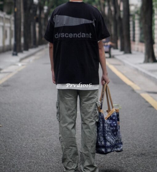 實拍 免運 日本 DESCENTDANT DCDT 鯨魚 日系 潮牌 重磅 寬鬆 短袖 logo 字母 2025 新款 短T T恤 穿搭 潮流：圖片 4