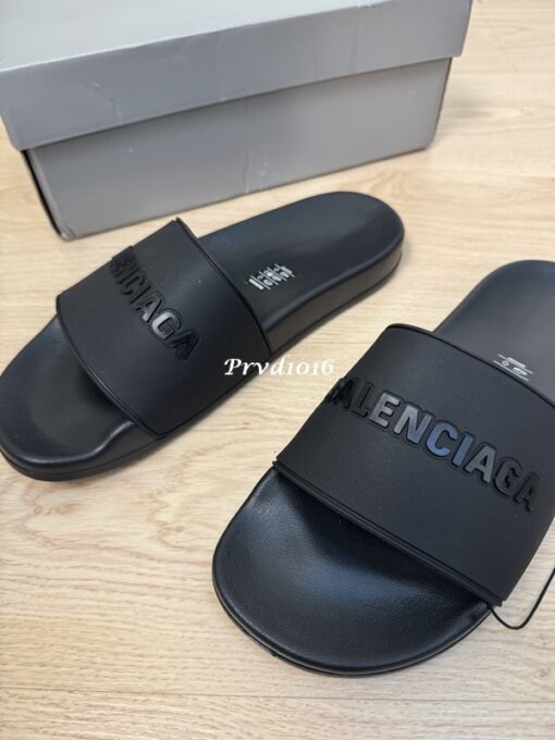 實拍 免運 Balenciaga 巴黎世家 Logo 字母 涼鞋 拖鞋 潮流 上課 逛街 運動 健身 出國 旅行：圖片 3
