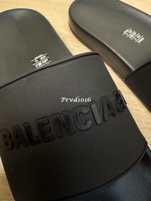 實拍 免運 Balenciaga 巴黎世家 Logo 字母 涼鞋 拖鞋 潮流 上課 逛街 運動 健身 出國 旅行：圖片 11