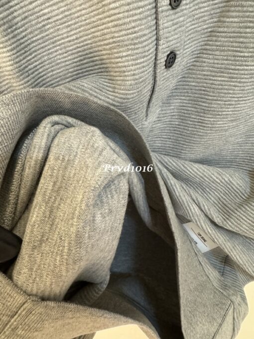 實拍 免運 Thom Browne TB 短袖 polo polo衫 球衣 球服 華夫格 經典 條紋 寬鬆 短袖 短T T恤 Tee 上衣 潮流 上課 逛街 出國 旅行：圖片 8