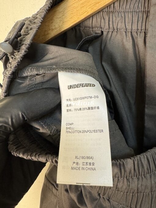 實拍 免運 UNDEFEATED 美牌 尼龍 透氣 多口袋 工作褲 柵欄 刺繡 logo 春夏款 長褲 褲子 百搭 潮流 上課 逛街 出國 旅行：圖片 17