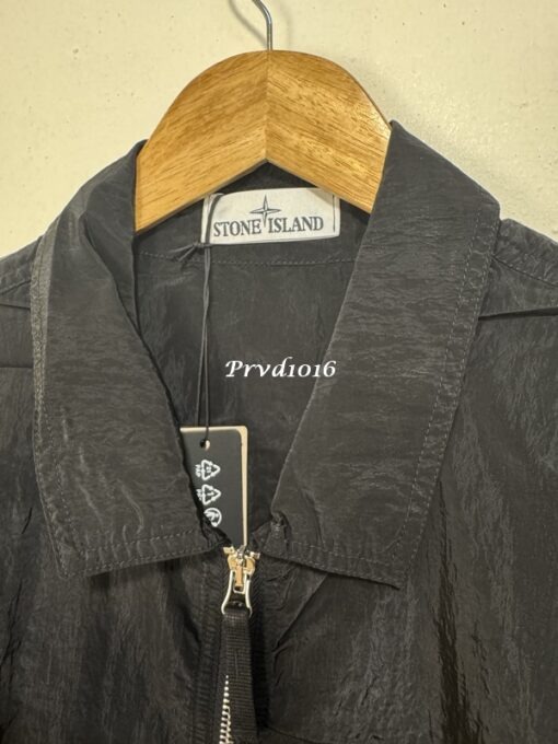 實拍 免運 Stone Island 石頭島 刺繡 徽章 logo 薄外套 金屬工業風 春夏款 夾克外套 防潑水 夾克：圖片 8