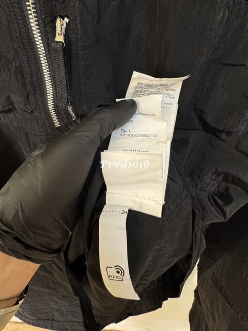 實拍 免運 Stone Island 石頭島 刺繡 徽章 logo 薄外套 金屬工業風 春夏款 夾克外套 防潑水 夾克：圖片 12