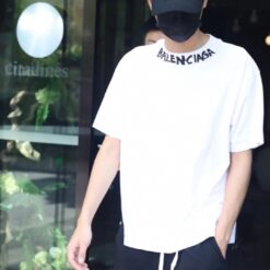 實拍 免運 Balenciaga 巴黎世家 低調款 領口 Logo 字母 寬鬆 短袖 短T T恤 上衣 潮流 上課 逛街 出國 旅行