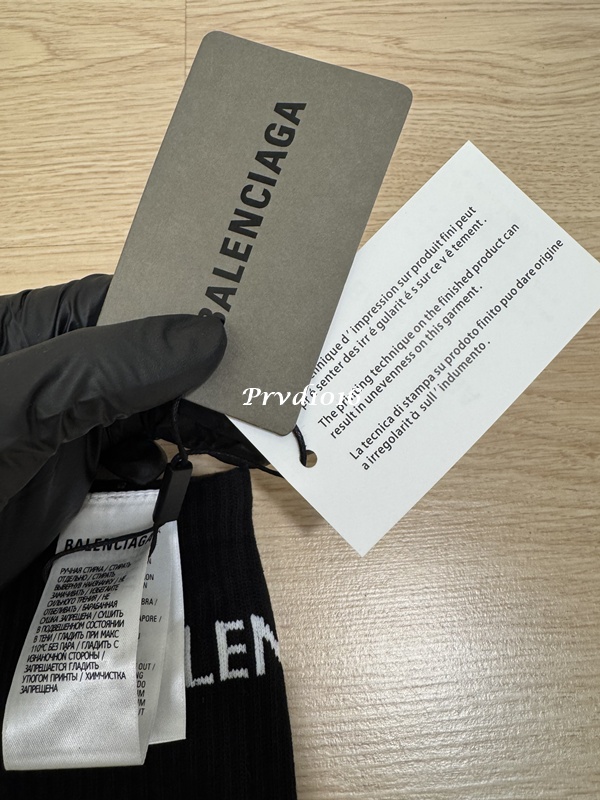 實拍 免運 潮牌 巴黎 Balen 字母 logo 襪子 中筒襪 高筒襪 長襪 棉襪 球襪 運動襪 穿搭 搭配 另有 Essentials 潮流:圖片 10