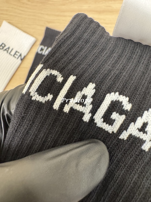 實拍 免運 潮牌 巴黎 Balen 字母 logo 襪子 中筒襪 高筒襪 長襪 棉襪 球襪 運動襪 穿搭 搭配 另有 Essentials 潮流:圖片 16