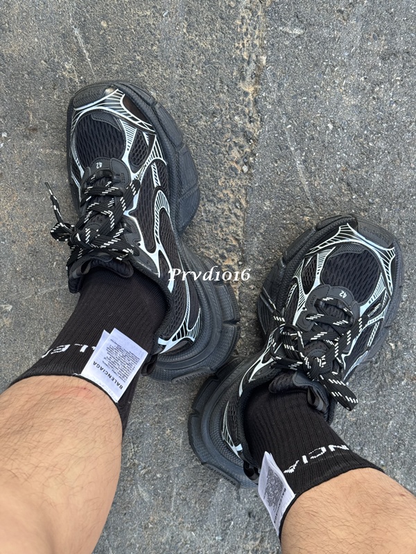 實拍 免運 潮牌 巴黎 Balen 字母 logo 襪子 中筒襪 高筒襪 長襪 棉襪 球襪 運動襪 穿搭 搭配 另有 Essentials 潮流:圖片 3