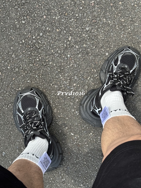 實拍 免運 潮牌 巴黎 Balen 字母 logo 襪子 中筒襪 高筒襪 長襪 棉襪 球襪 運動襪 穿搭 搭配 另有 Essentials 潮流:圖片 4