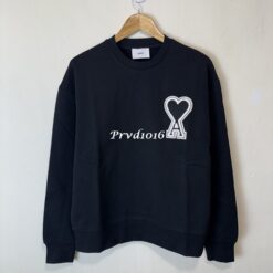 實拍 免運 法國 AMI Paris 大愛心 刺繡 大學T 長袖 圓領 衛衣 重磅棉料 寬鬆版型 CITYBOY風格 情侶款 精品上衣 美式 街頭 時尚 潮流 精品：圖片 8