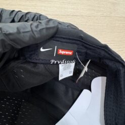 實拍 免運 Supreme Nike 聯名 跑步帽 鴨舌帽 老帽 黑色 帽子 機能帽 透氣網布 男女同款 情侶款 美式街頭 CITYBOY 韓系穿搭：圖片 15