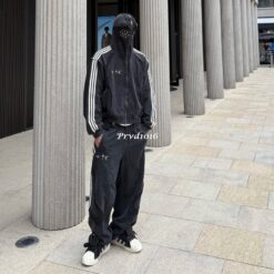 Alternative view of 實拍 免運 TC THUG CLUB adidas originals 聯名 TEAMGEIST 運動長褲 水洗做舊 寬鬆剪裁 暗黑機能 套裝 褲子 男女同款