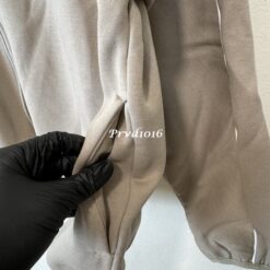 實拍 免運 FOG Fear Of God ESSENTIALS 立領外套 拉鍊外套 運動外套 套裝 寬鬆版型 Cityboy 高街風 男女同款 街頭 時尚 潮流 穿搭：圖片 12