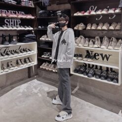 實拍 免運 Chrome Hearts 克羅心 拉鍊 帽T 外套 灰色 皮革十字架 刺繡 連帽外套 街頭 高端 潮流 Cityboy 穿搭 男女同款：圖片 3