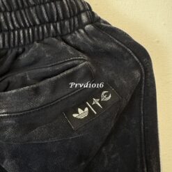 實拍 免運 TC THUG CLUB adidas originals 聯名 TEAMGEIST 運動長褲 水洗做舊 寬鬆剪裁 暗黑機能 套裝 褲子 男女同款：圖片 16