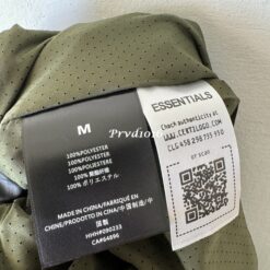 實拍 免運 FOG ESSENTIALS Fear Of God 口袋褲 工作褲 工裝褲 軍綠 抽繩長褲 寬褲 直筒 寬鬆版型 街頭穿搭 軍裝風 Cityboy 秋冬長褲 男生穿搭 褲子：圖片 15