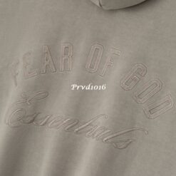 實拍 免運 美牌 FOG Fear of God Essentials 背後刺繡 拉鍊外套 連帽外套 寬鬆落肩 街頭高街 CITYBOY 美式極簡 百搭帽T 拉鍊帽T：圖片 13