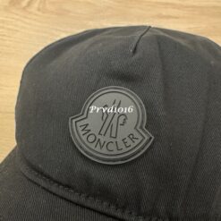 實拍 免運 Moncler 蒙口 經典 霧黑 矽膠 logo 棒球帽 鴨舌帽 黑色 輕奢潮流 戶外機能 Cityboy 穿搭必備 男女同款:圖片 7