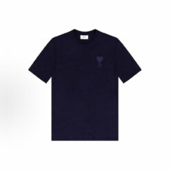 Alternative view of 實拍 免運 AMI PARIS 同色 經典 愛心 刺繡 短袖 短T Tee 經典 法式 街頭 老錢風 穿搭 低調質感 經典刺繡 慵懶時髦 質感生活