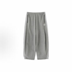 Alternative view of 實拍免運 Needles x LHP 聯名款 經典側邊條紋 蝴蝶刺繡 寬鬆針織運動褲 H.D. Track Pant 灰色 男女同款 逛街 運動 出國 美式 穿搭