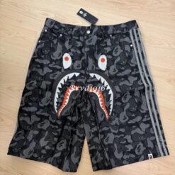 實拍免運 BAPE x adidas Originals 聯名 鯊魚 閃電 滿版猿人迷彩 寬鬆短褲 五分褲 聯名款 街頭霸王 男女同款 高街必備：圖片 10