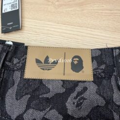 實拍免運 BAPE x adidas Originals 聯名 鯊魚 閃電 滿版猿人迷彩 寬鬆短褲 五分褲 聯名款 街頭霸王 男女同款 高街必備：圖片 24