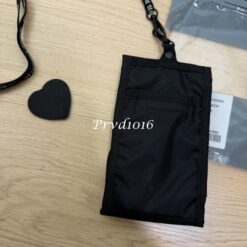 實拍免運 Human Made Heart Logo 隨身手機包/掛頸包 經典愛心 字母掛繩 兩用 機能款：圖片 11