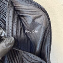 實拍免運 Homme Plisse Issey Miyake 三宅一生 經典立體壓褶短褲 男款 黑色 灰色 上課 運動 逛街 出國 旅行:圖片 5