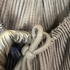 實拍免運 Homme Plisse Issey Miyake 三宅一生 經典立體壓褶短褲 男款 黑色 灰色 上課 運動 逛街 出國 旅行:圖片 8