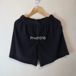 實拍免運 Homme Plisse Issey Miyake 三宅一生 經典立體壓褶短褲 男款 黑色 灰色 上課 運動 逛街 出國 旅行:圖片 4