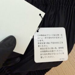 實拍免運 Homme Plisse Issey Miyake 三宅一生 經典立體壓褶短褲 男款 黑色 灰色 上課 運動 逛街 出國 旅行:圖片 12