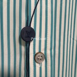 (現貨專區)實拍免運 Louis Vuitton LV 條紋刺繡長袖襯衫 清新質感 休閒 潮流 穿搭 男款 薄荷綠/白條紋：圖片 10