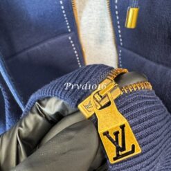 (現貨專區)實拍免運 Louis Vuitton LV 字母標誌拼接老花連帽外套 頂級奢華 休閒 潮流 穿搭 男款 深藍色：圖片 19