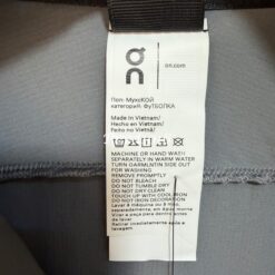 實拍免運 On Running Cloud Weather Jacket 瑞士機能 輕量連帽防風外套 男款 灰色 跑步 訓練 城市機能 穿搭 戶外 套裝：圖片 7