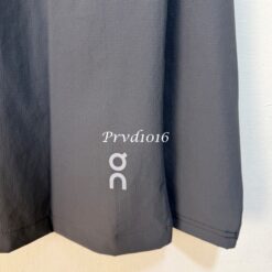 實拍免運 On Running Cloud Weather Jacket 瑞士機能 輕量連帽防風外套 男款 灰色 跑步 訓練 城市機能 穿搭 戶外 套裝：圖片 13