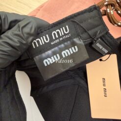 實拍免運 Miu Miu 經典刺繡LOGO 復古短簷棒球帽 男女同款 百搭老帽 潮流穿搭 遮陽帽 鴨舌帽 街頭質感 質感配件:圖片 11