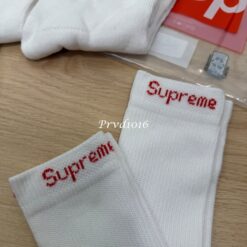 實拍免運 Supreme x Hanes Crew Socks 中筒襪 經典款 潮流 穿搭 街頭男女素色長襪:圖片 5