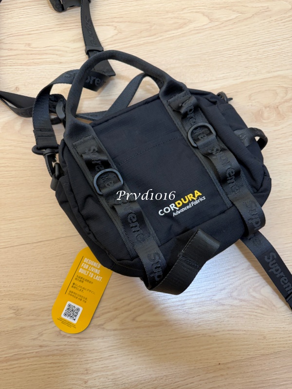 實拍免運 Supreme 2026 經典 Mini Duffle Bag 迷你波士頓包 側背包 斜背包 CORDURA 機能小包 潮流 穿搭 街頭男女多色:圖片 13