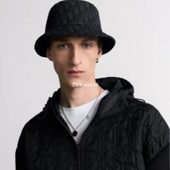 (現貨專區)實拍免運 Dior 經典老花 Oblique 壓花拼接 針織連帽外套 奢華老錢風 高級街頭 潮流穿搭 男女同款：圖片 3