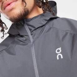 Alternative view of 實拍免運 On Running Cloud Weather Jacket 瑞士機能 輕量連帽防風外套 男款 灰色 跑步 訓練 城市機能 穿搭 戶外 套裝
